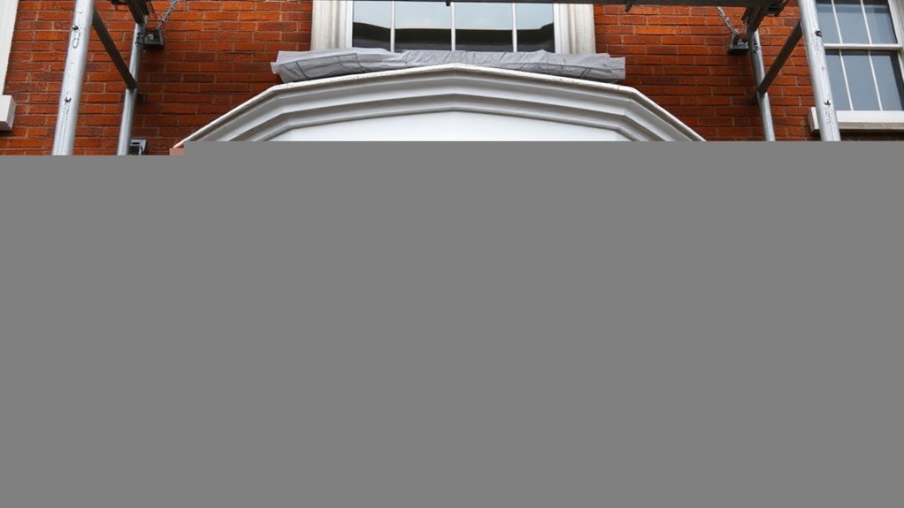 Bay Windows Olney